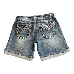 Miss Me Bling Aztec Bermuda Multi Floral Jean’s SZ 29